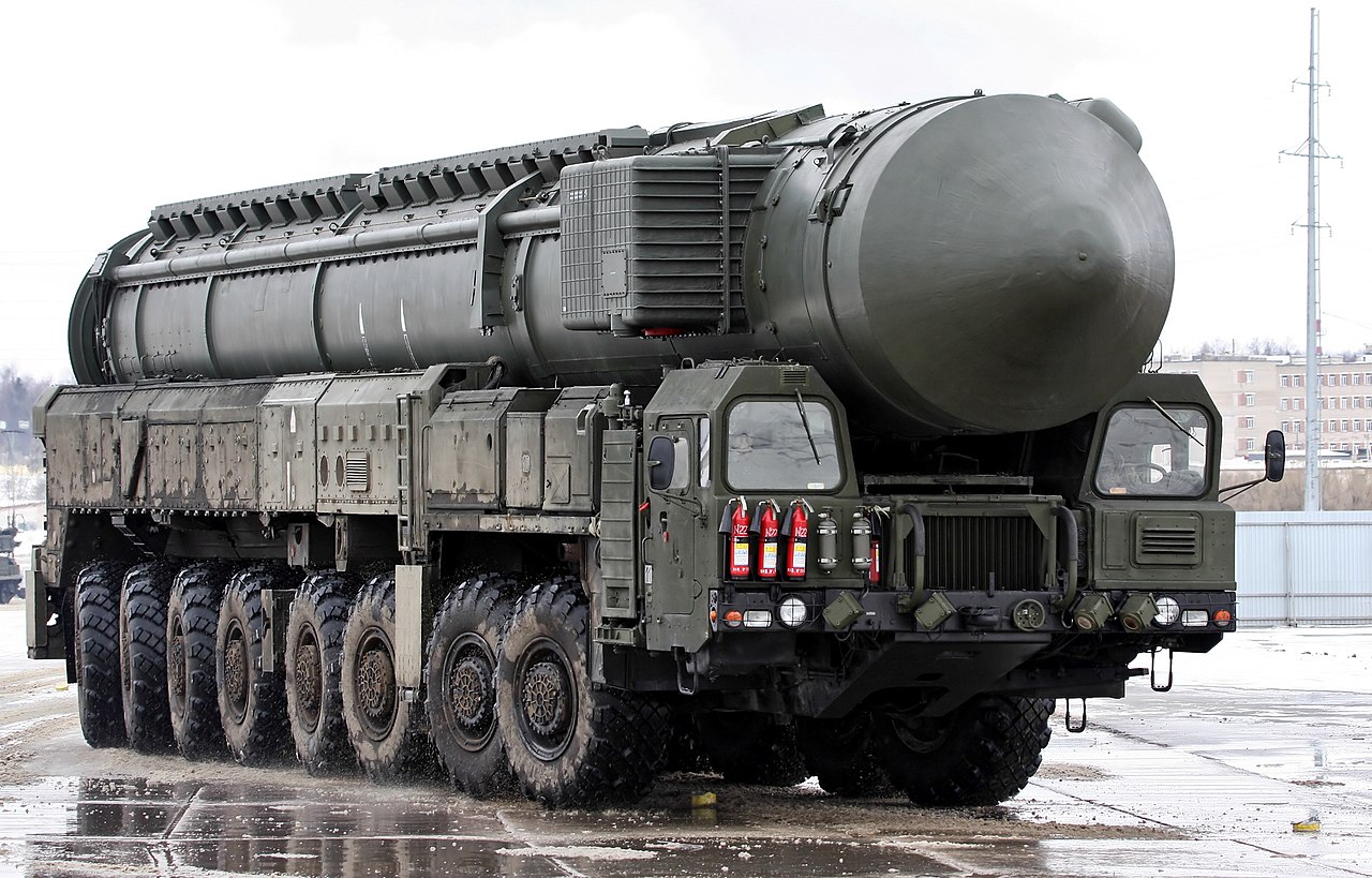 A Russian Topol-M nuclear ballistic missile system (Photo by Vitaly V. Kuzmin (CC))
