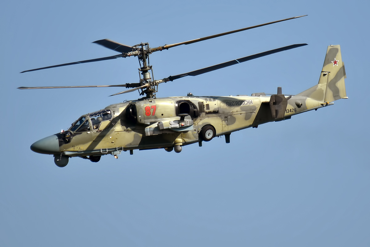 A Russian Kamov Ka-52 (Alligator) attack helicopter (Photo: Anna Zvereva (CC))