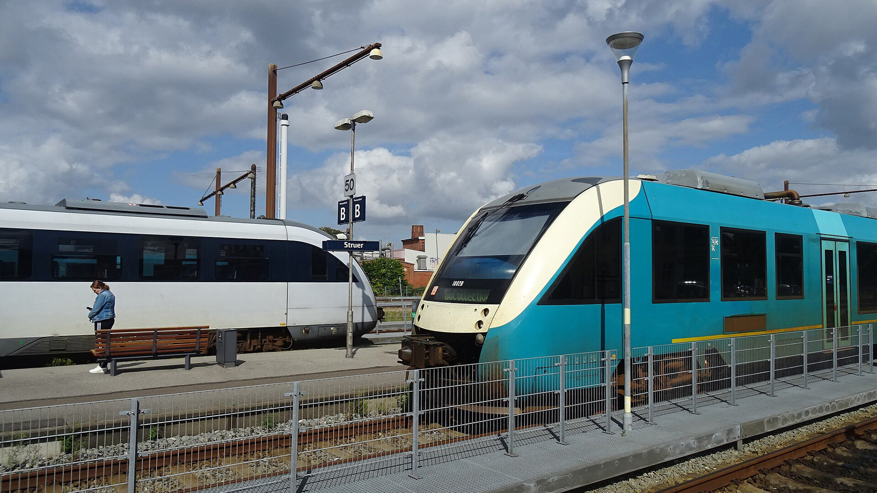 A GoCollective train at Struer Station, Denmark (Photo: Leif Jørgensen (CC))