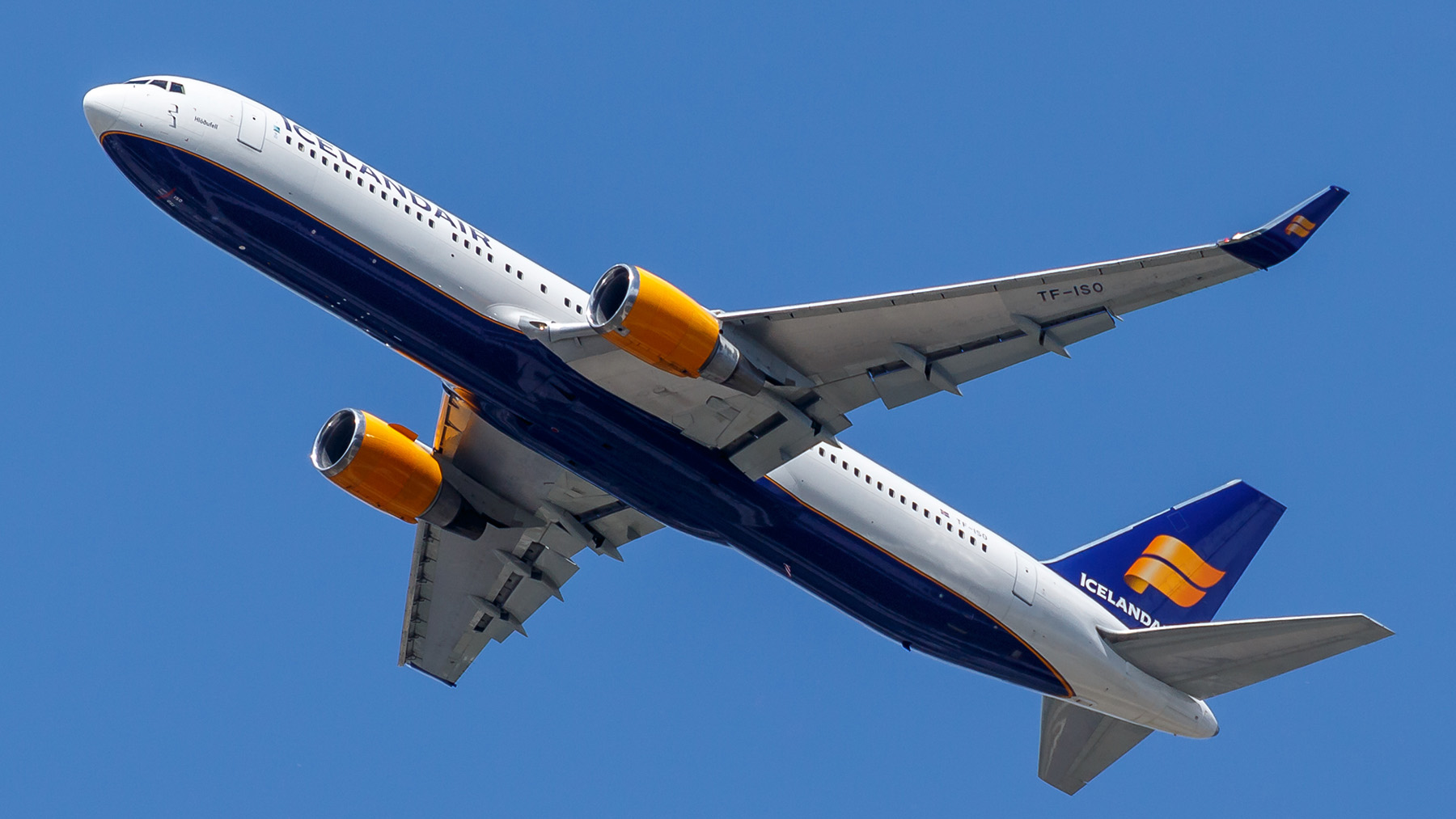 Icelandair Boeing 767-300ER at Frankfurt Airport, Germany, 2017 (Photo: TJ Darmstadt (CC))